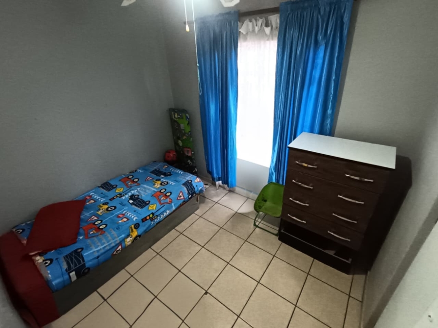 3 Bedroom Property for Sale in Geelhoutpark North West